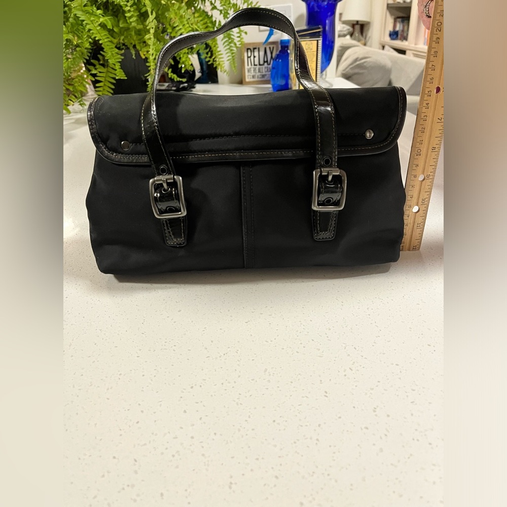 Coach Vintage No.6255 Black nylon and leather purse. In excellent condition.